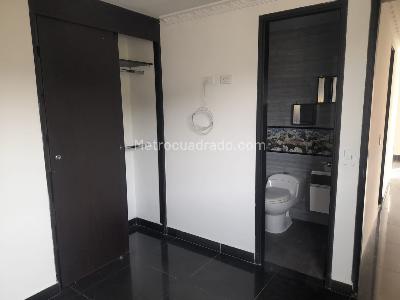 Apartamento en venta en Itagui, Medellín · foto 4 de 8