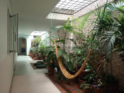 Casa de 3 alcobas en venta en Laureles Lorena, Medellín, 137 m² · foto 2 de 20