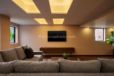 Apartamento de 4 alcobas en venta en Los Balsos Poblado, Medellín, 285 m² · foto 10 de 20
