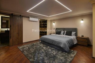 Apartamento de 4 alcobas en venta en Los Balsos Poblado, Medellín, 285 m² · foto 16 de 20