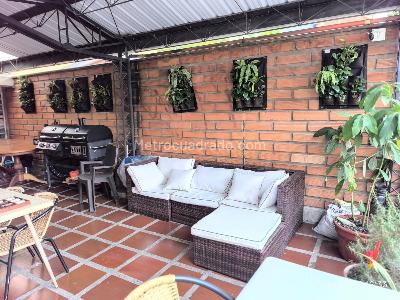 Casa de 5 alcobas en venta en Laureles, Medellín, 380 m² · foto 5 de 20