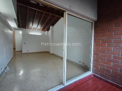 Apartamento en venta en Laureles, Medellín · foto 2 de 20