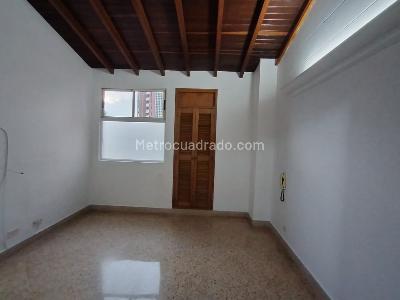 Apartamento en venta en Laureles, Medellín · foto 8 de 20