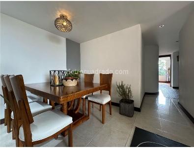 Apartamento de 4 alcobas en venta en El Poblado, Medellín, 117 m² · foto 6 de 20
