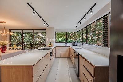 Apartamento en venta en El Poblado, Medellín · foto 9 de 20
