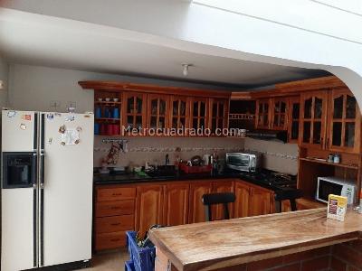 Casa de 5 alcobas en venta en Urbano, Rionegro, 84 m² · foto 6 de 10