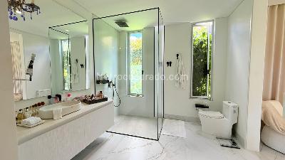 Casa de 4 alcobas en venta en Llanogrande, Rionegro, 480 m² · foto 20 de 20