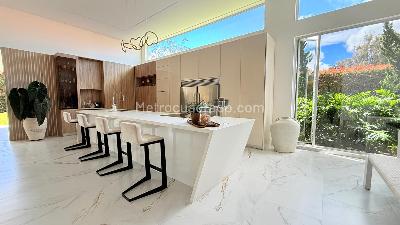 Casa de 4 alcobas en venta en Llanogrande, Rionegro, 480 m² · foto 3 de 20