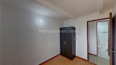 Apartamento de 3 alcobas en venta en Pajarito, Medellín, 45 m² · foto 5 de 6