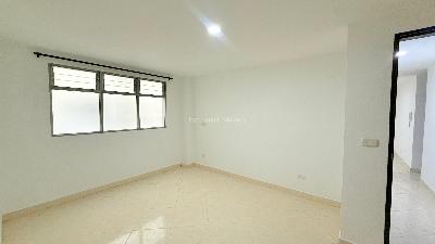 Apartamento de 3 alcobas en venta en Centro, Rionegro, 83 m² · foto 13 de 14
