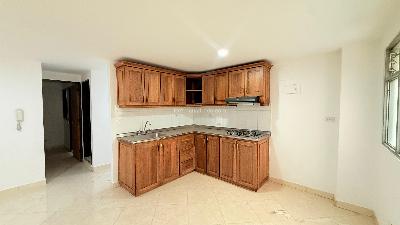 Apartamento de 3 alcobas en venta en Centro, Rionegro, 83 m² · foto 3 de 14