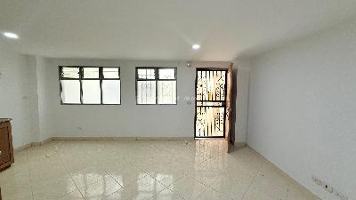 Apartamento de 3 alcobas en venta en Centro, Rionegro, 83 m² · foto 4 de 14