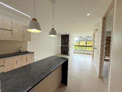 Apartamento de 1 alcoba en venta en Llanogrande, Rionegro, 61 m² · foto 2 de 14