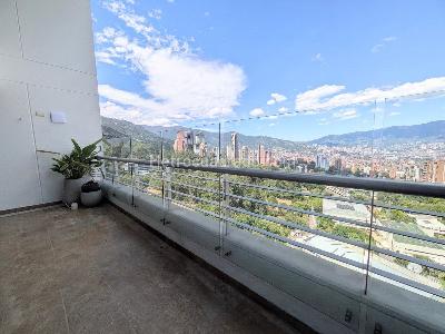Apartamento en venta en El Tesoro, Medellín · foto 2 de 15