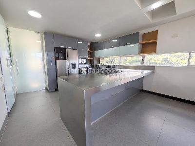 Apartamento en venta en El Tesoro, Medellín · foto 4 de 15