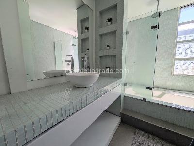 Apartamento en venta en El Tesoro, Medellín · foto 14 de 15