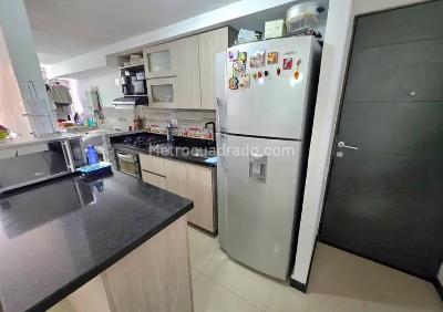 Apartamento en venta en Rodeo Alto, Medellín · foto 3 de 11