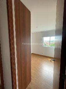 Apartamento de 3 alcobas en venta en San Antonio De Pereira, Rionegro, 73 m² · foto 15 de 19