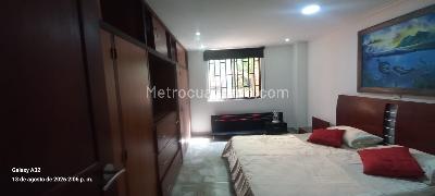 Apartamento en venta en Laureles, Medellín · foto 10 de 20