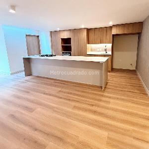 Apartamento de 3 alcobas en venta en El Poblado, Medellín, 152 m² · foto 2 de 13