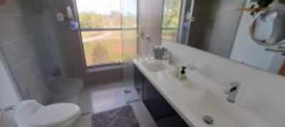 Apartamento de 2 alcobas en venta en Cabeceras, Rionegro, 136 m² · foto 14 de 15