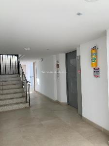 Apartamento de 2 alcobas en venta en Centro, Rionegro, 55 m² · foto 4 de 14