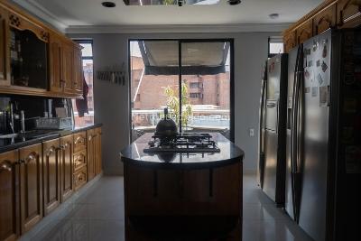 Apartamento de 5 alcobas en venta en Laureles, Medellín, 538 m² · foto 6 de 20
