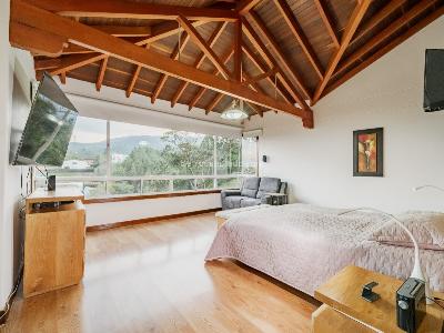 Casa de 5 alcobas en venta en Alto Del Escobero, Envigado, 407 m² · foto 18 de 20