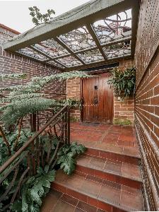 Casa de 5 alcobas en venta en Alto Del Escobero, Envigado, 407 m² · foto 2 de 20