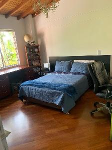 Casa de 4 alcobas en venta en El Poblado, Medellín, 360 m² · foto 13 de 19