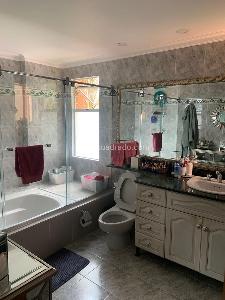 Casa de 4 alcobas en venta en El Poblado, Medellín, 360 m² · foto 18 de 19