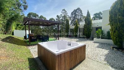 Casa de 3 alcobas en venta en Oriente, Medellín, 290 m² · foto 10 de 15