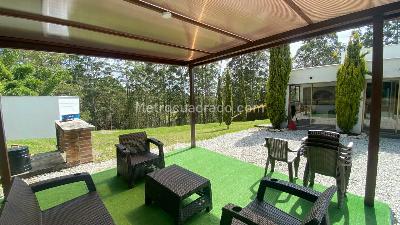Casa de 3 alcobas en venta en Oriente, Medellín, 290 m² · foto 11 de 15