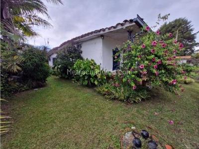 Casa de 5 alcobas en venta en Urbano, Rionegro, 300 m² · foto 4 de 20