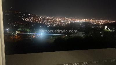 Casa de 5 alcobas en venta en La Reforma, Cali, 500 m² · foto 18 de 20
