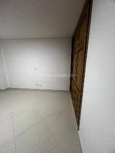 Apartamento de 4 alcobas en venta en Simon Bolivar, Medellín, 215 m² · foto 16 de 20