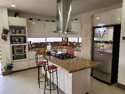 Casa de 4 alcobas en venta en Linda Granja, Rionegro, 305 m² · foto 10 de 20