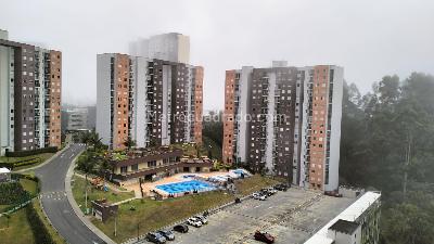 Apartamento de 3 alcobas en venta en Fontibon, Rionegro, 58 m² · foto 4 de 9