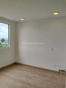 Apartamento de 2 alcobas en venta en Barro Blanco, Rionegro, 58 m² · foto 8 de 20
