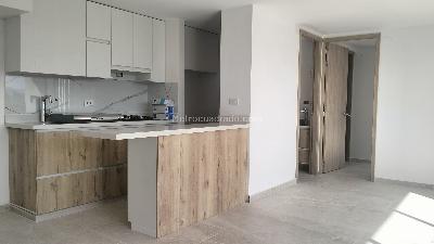 Apartamento de 2 alcobas en venta en Cambulo, Rionegro, 70 m² · foto 4 de 9