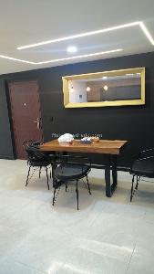 Apartamento en venta en El Nogal, Medellín · foto 2 de 11