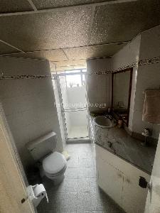Apartamento de 4 alcobas en venta en Laureles Santa Teresita, Medellín, 136 m² · foto 17 de 20