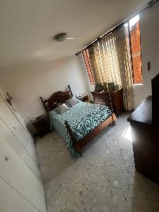 Apartamento de 4 alcobas en venta en Laureles Santa Teresita, Medellín, 136 m² · foto 19 de 20
