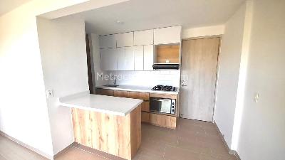 Apartamento de 2 alcobas en venta en San Antonio, Rionegro, 53 m² · foto 3 de 13