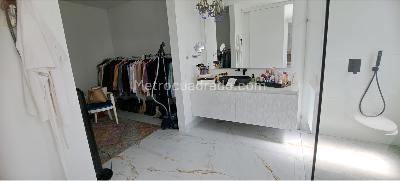 Casa de 3 alcobas en venta en Cabeceras, Rionegro, 1930 m² · foto 15 de 17