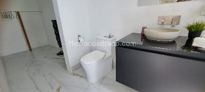 Casa de 3 alcobas en venta en Cabeceras, Rionegro, 1930 m² · foto 17 de 17