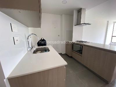 Apartamento de 1 alcoba en venta en Llanogrande, Rionegro, 55 m² · foto 8 de 18