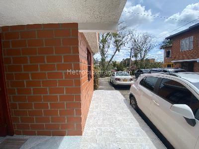 Casa de 3 alcobas en venta en El Porvenir, Rionegro, 105 m² · foto 19 de 20