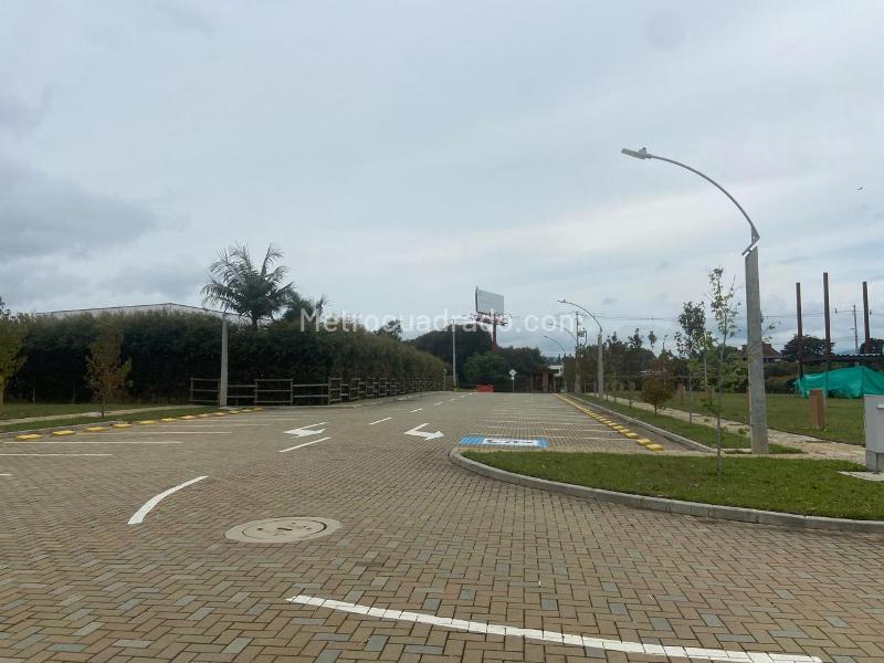 Lote en Venta, Chipre, Rionegro - Más