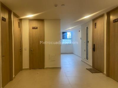 Apartamento de 1 alcoba en venta en San Antonio, Rionegro, 63 m² · foto 3 de 17